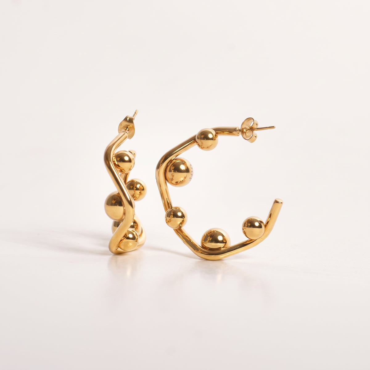 The Vixxen Hoop